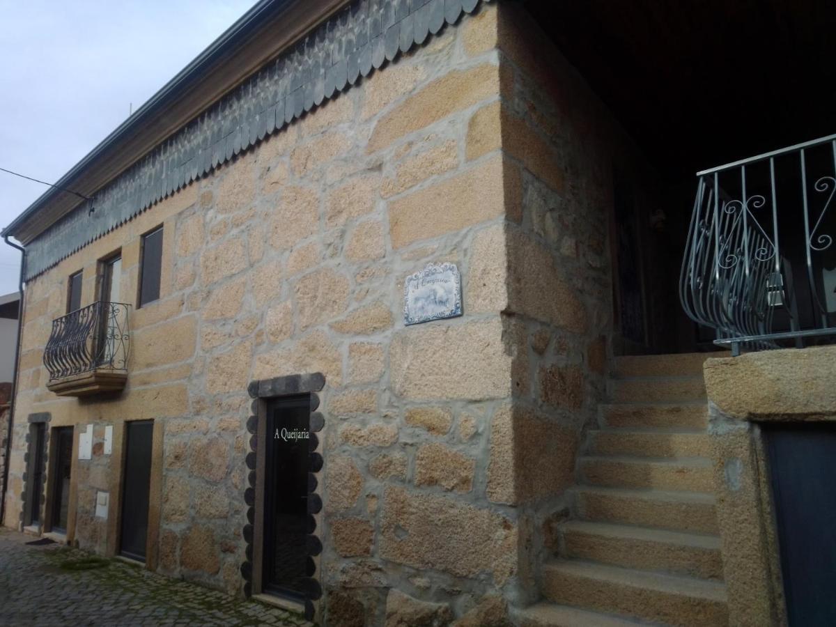 A Queijaria Hotel Barreira  Luaran gambar